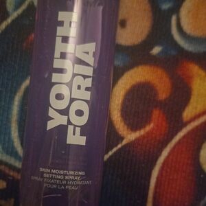 Youthforia Purple Skin Moisturizing Spray